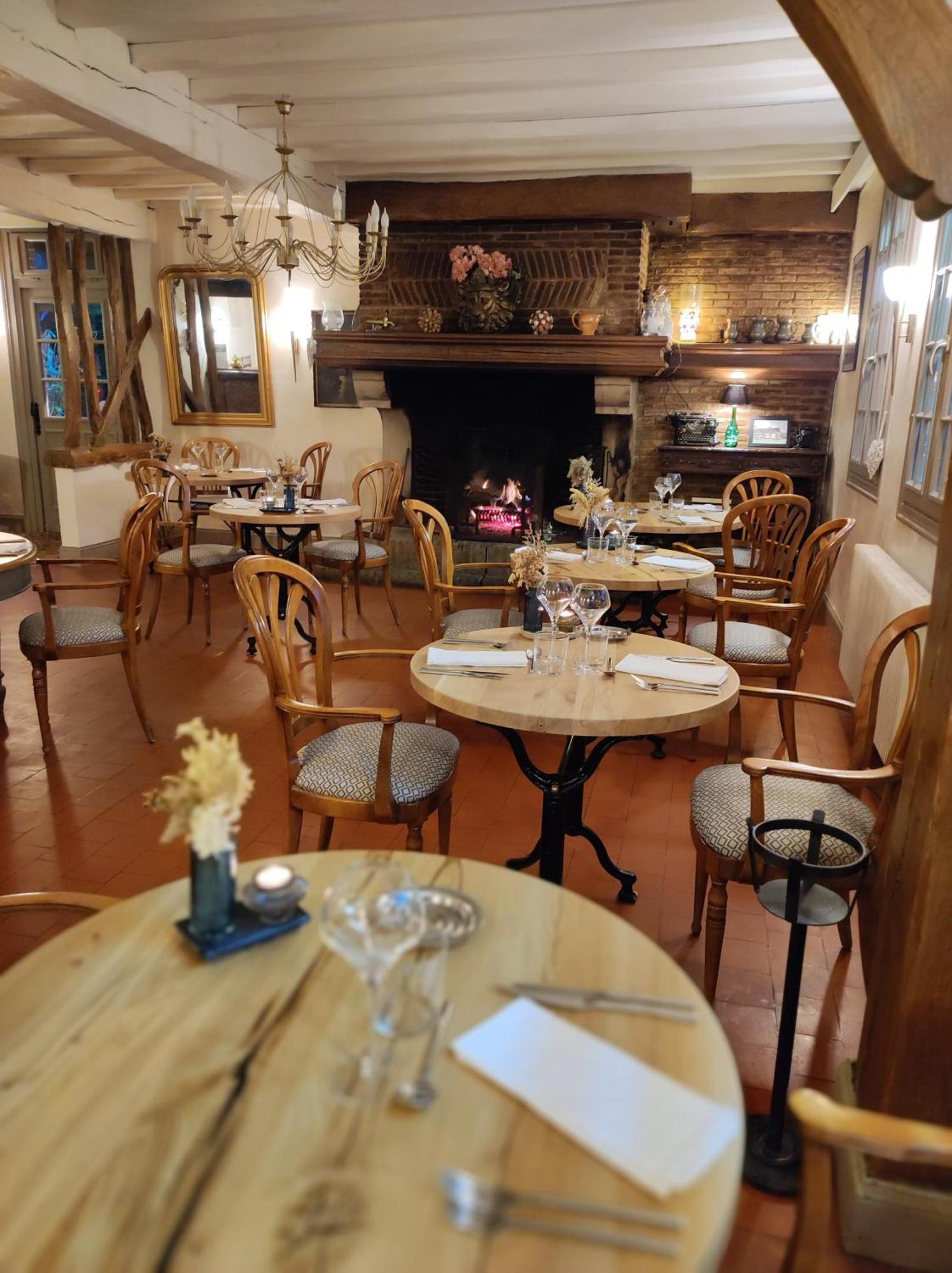 Le Relais Des Dalles - Hotel & Restaurant Sassetot-le-Mauconduit Ngoại thất bức ảnh