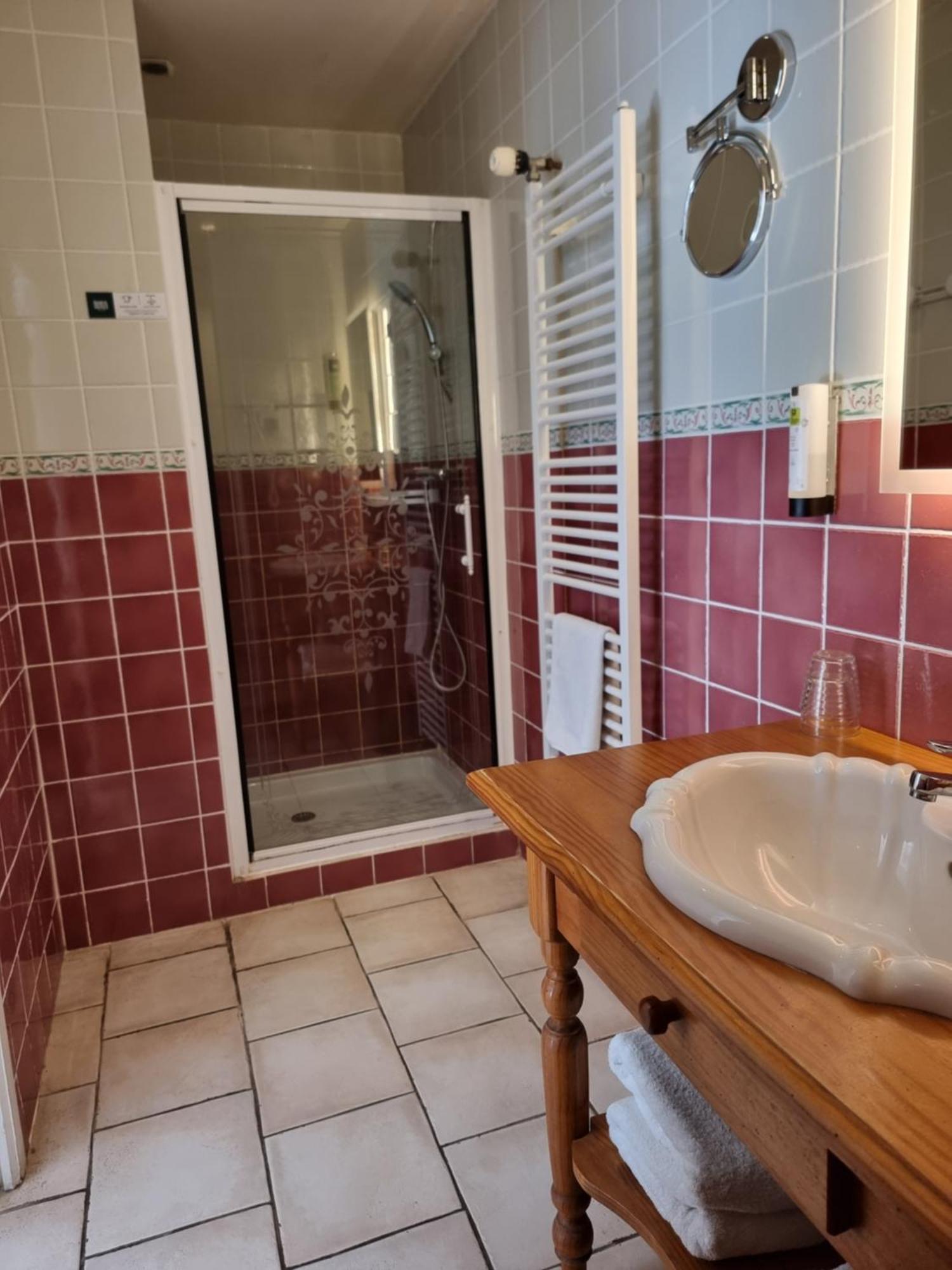 Le Relais Des Dalles - Hotel & Restaurant Sassetot-le-Mauconduit Ngoại thất bức ảnh